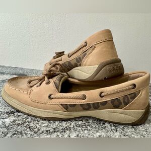 Sperry Tan Nubuck Boat Shoes with Leopard Print Accents 5Y/7W